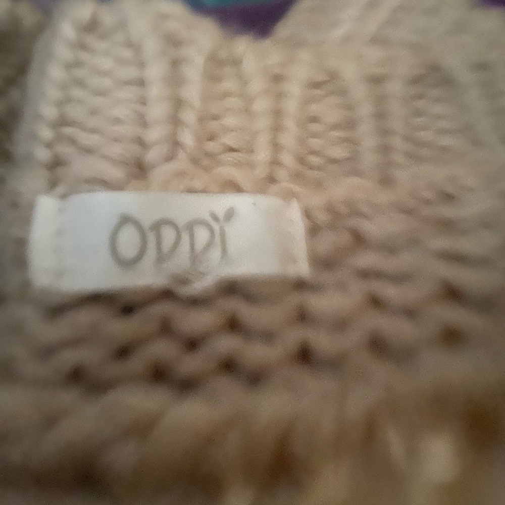 ODDY Cream Cable Knit Crewneck Sweater